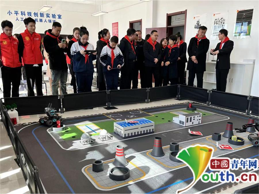 必一体育官网下载点亮孩子们科学梦想 黑龙江省一所“小平科技创新实验室”投用(图3)